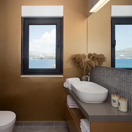 Beachfront House Olbia With Private Parking 아파트