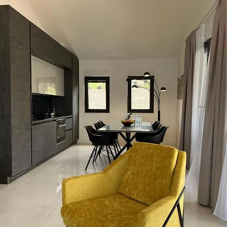 Beachfront House Olbia With Private Parking 아파트