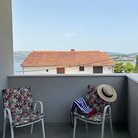 Beachfront House Olbia With Private Parking 公寓 特罗吉尔