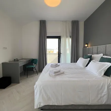 Beachfront House Olbia With Private Parking * 特罗吉尔