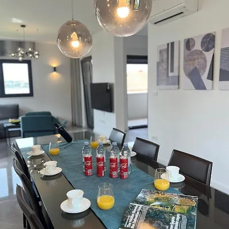 Beachfront House Olbia With Private Parking 公寓 特罗吉尔