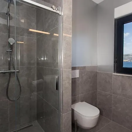 Beachfront House Olbia With Private Parking